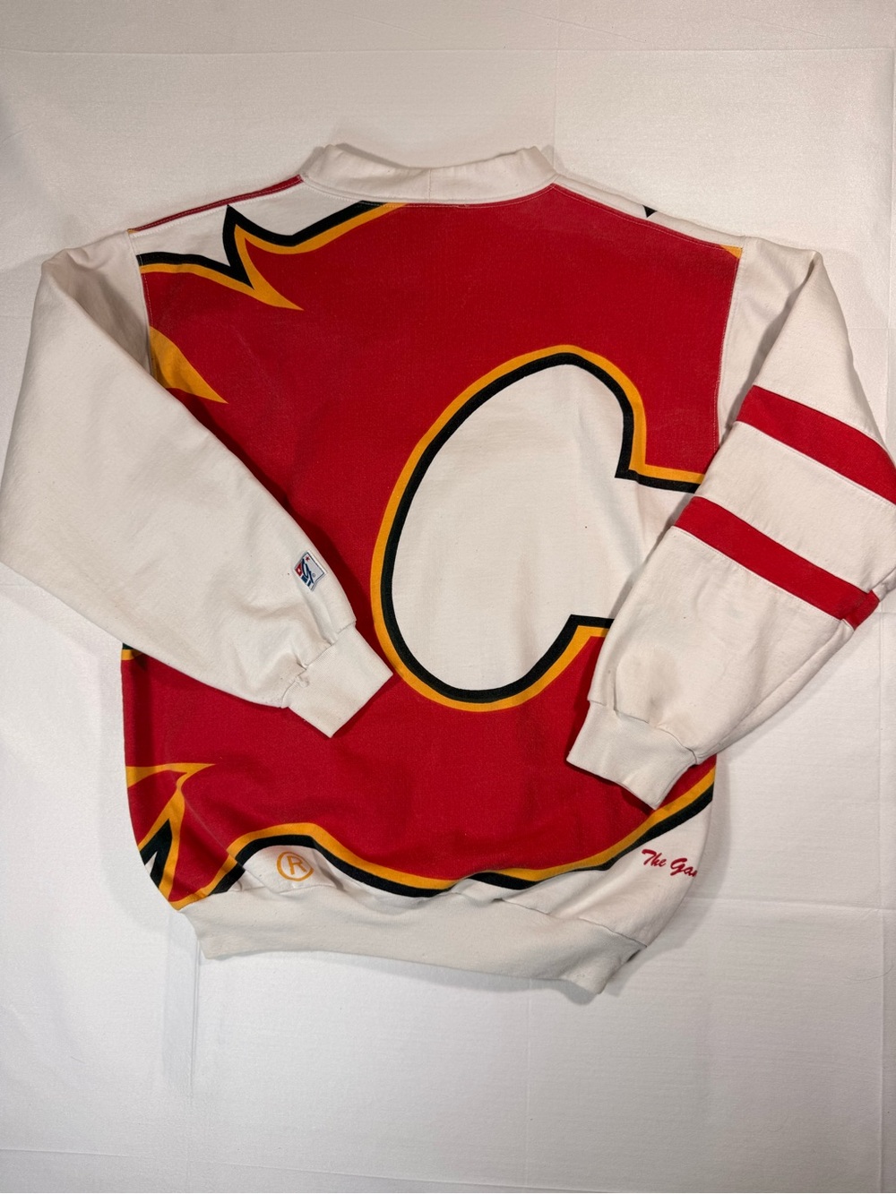 The Game Red White Calgary Flames Logo Crewneck Sweater - Picture 6 of 8